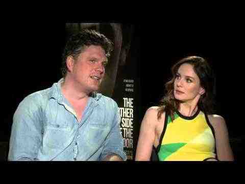 The Other Side of the Door - Sarah Wayne Callies & Johannes Roberts Interview