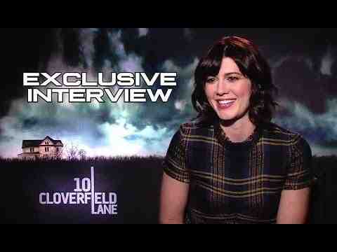 10 Cloverfield Lane - Mary Elizabeth Winstead Interview