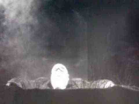 Plan 9 from Outer Space - trailer