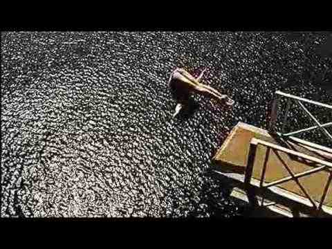Cracks - Trailer
