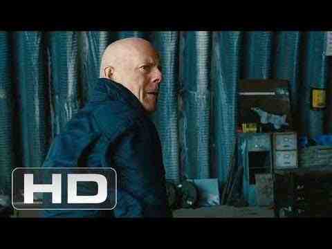 Red 2 - Clip 