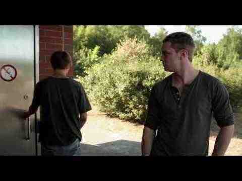 Halb so wild - trailer