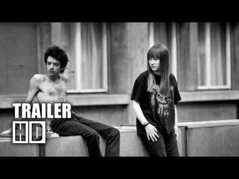 Left Foot Right Foot - trailer